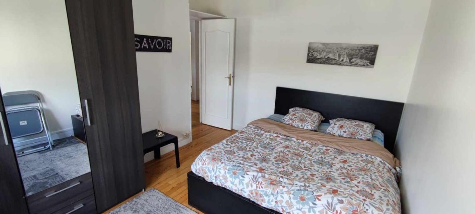 Ferienwohnung Au Calme Caen Exterior foto